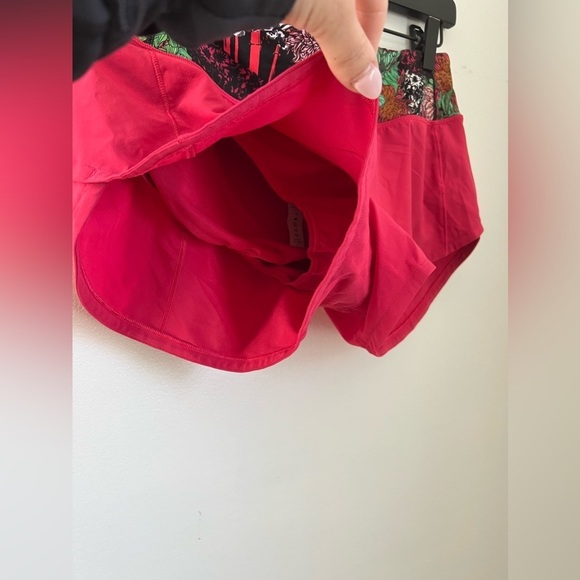 Lululemon Speed Up Short *2.5" Fuchsia Pink / Zen Garden Multi 6 - Picture 5 of 9